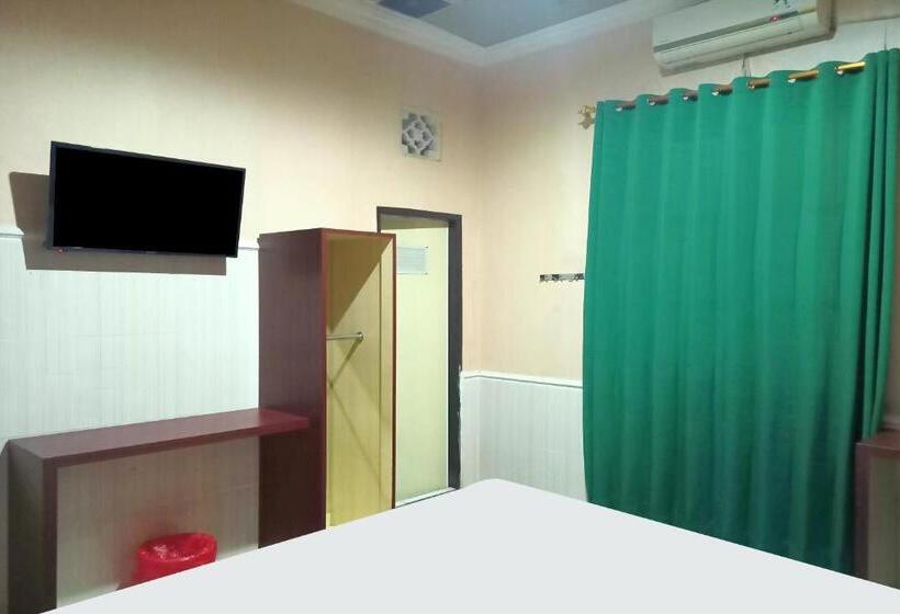 هتل Oyo 91936  Lima Dara