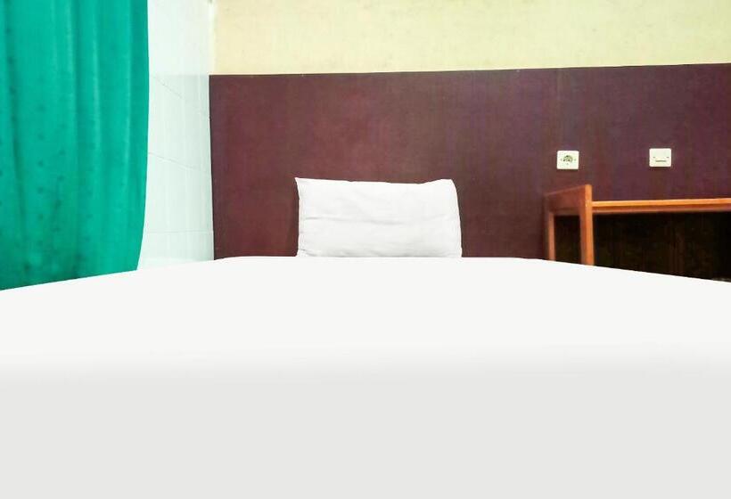 هتل Oyo 91936  Lima Dara