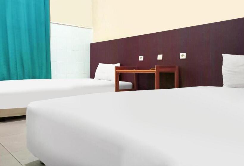Отель Oyo 91936  Lima Dara
