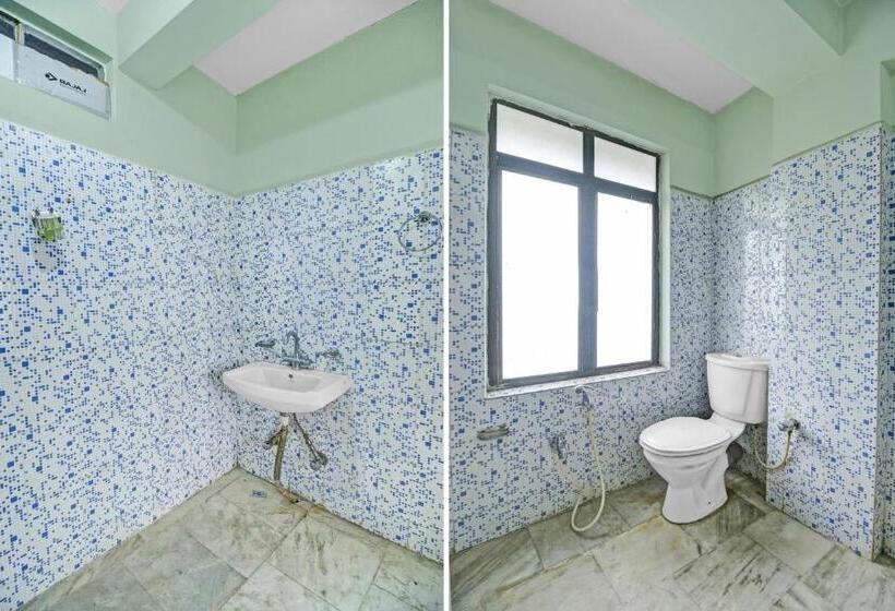 호텔 O Evergreen Guest House