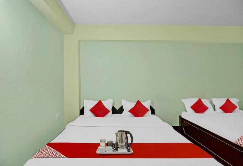 호텔 O Evergreen Guest House