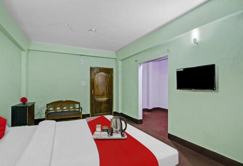 호텔 O Evergreen Guest House