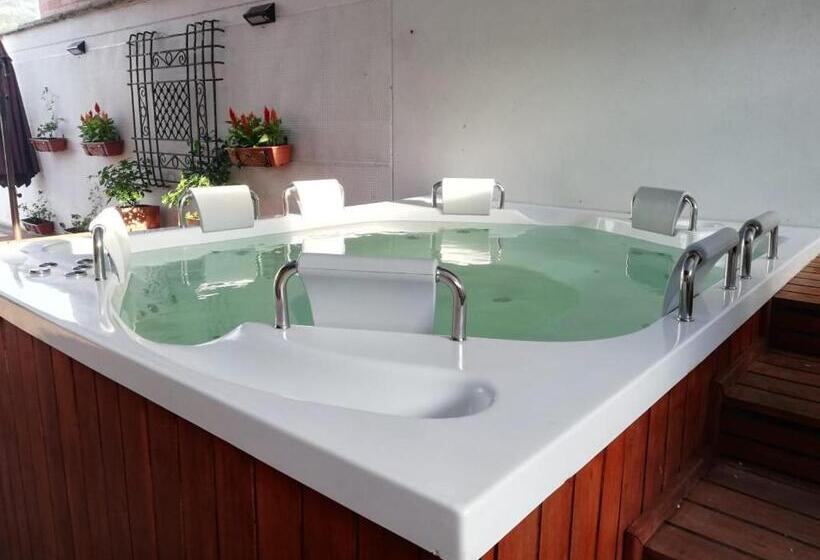 בית מלון כפרי Prada