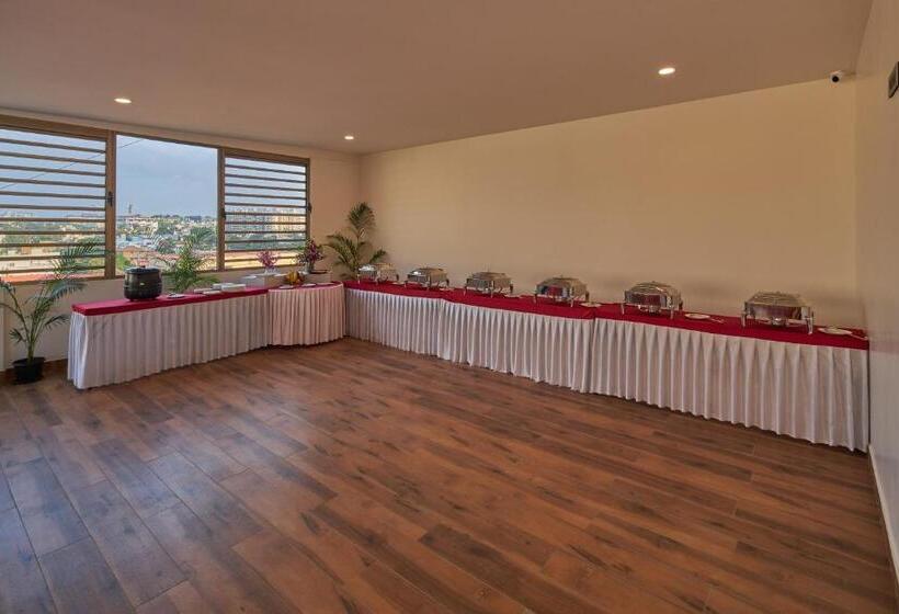 호텔 Regenta Inn Grandorr, Mahadevapura