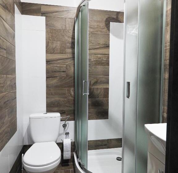 酒店 Restauracja Biały Kruk