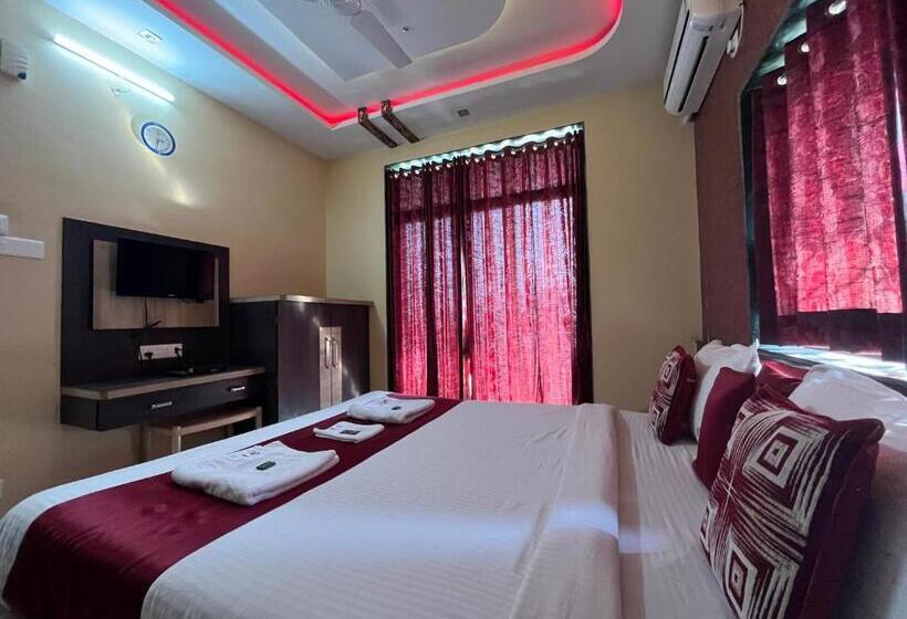 בית מלון כפרי S2 Residency