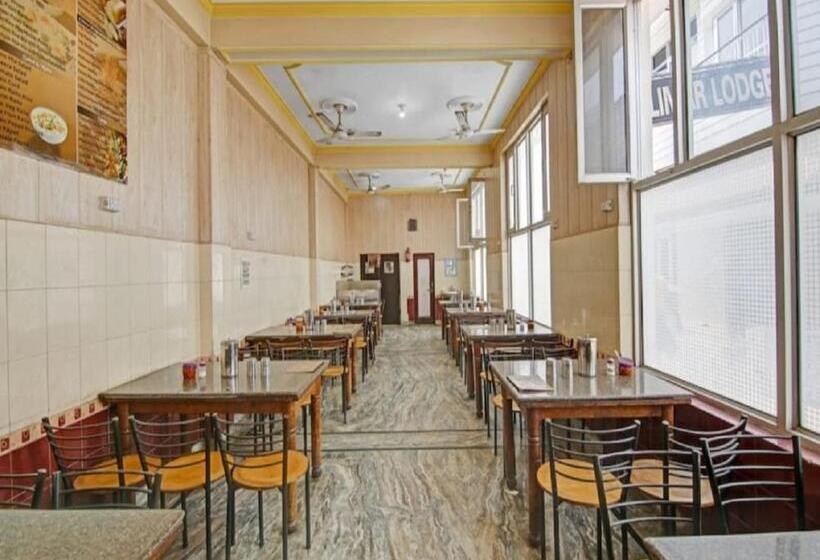 فندق Shalimar Lodge