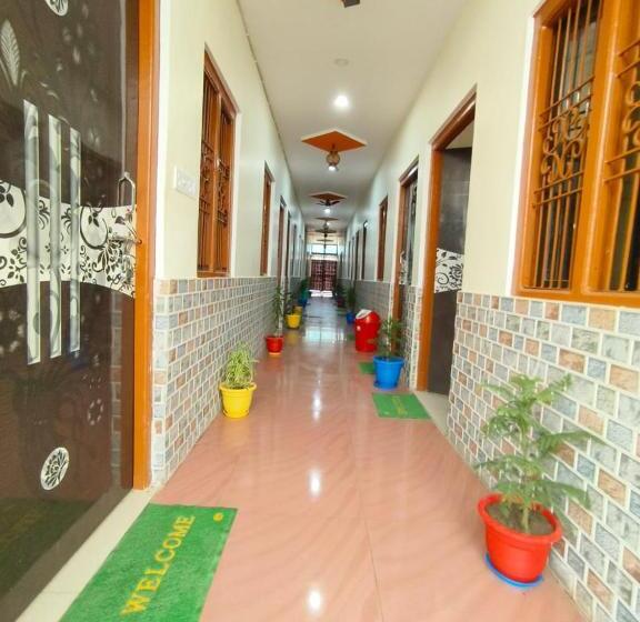 호텔 Shri Ram Bhavan