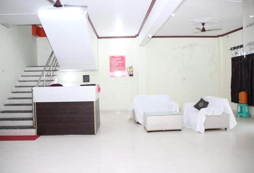 호텔 Shri Ram Bhavan