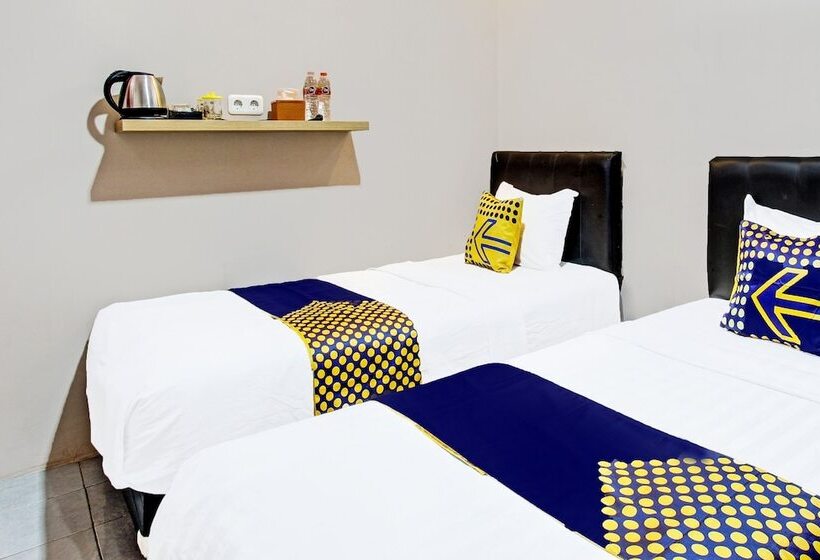 בית מלון כפרי Spot On 91932 Guest House Mustika Syariah