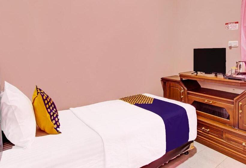 בית מלון כפרי Spot On 91932 Guest House Mustika Syariah