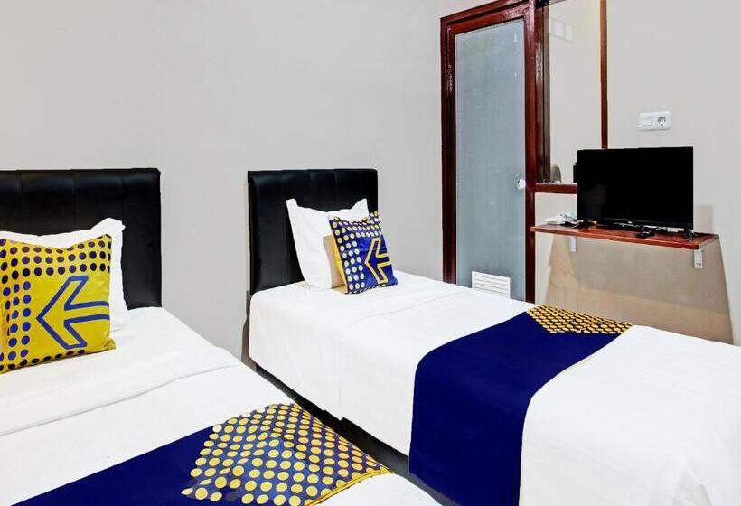 בית מלון כפרי Spot On 91932 Guest House Mustika Syariah