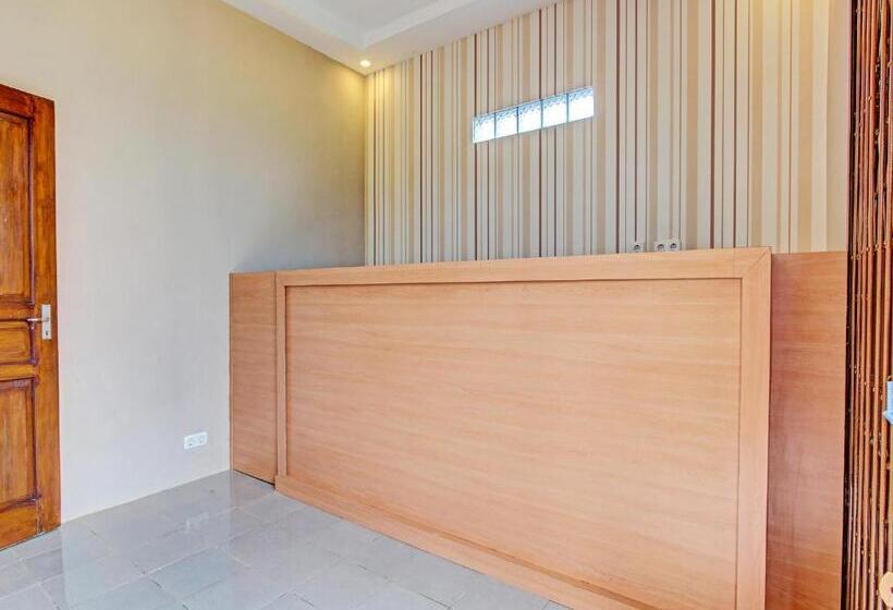 בית מלון כפרי Spot On 91932 Guest House Mustika Syariah