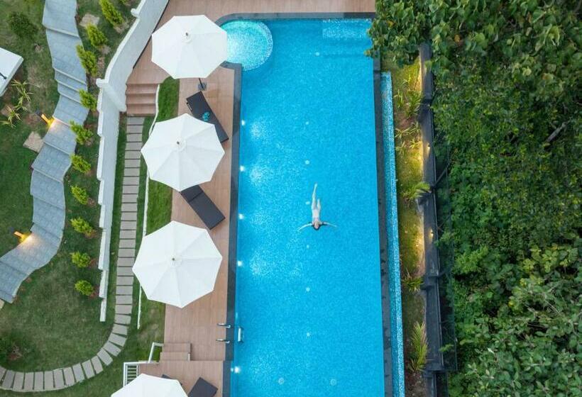 فندق Sprise Munnar Resort And Spa