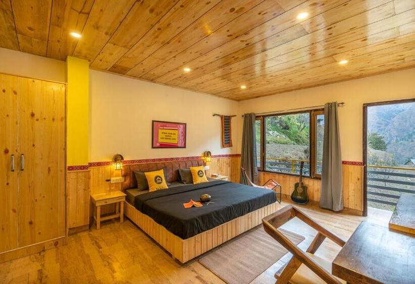 호텔 The Hosteller Tirthan Valley
