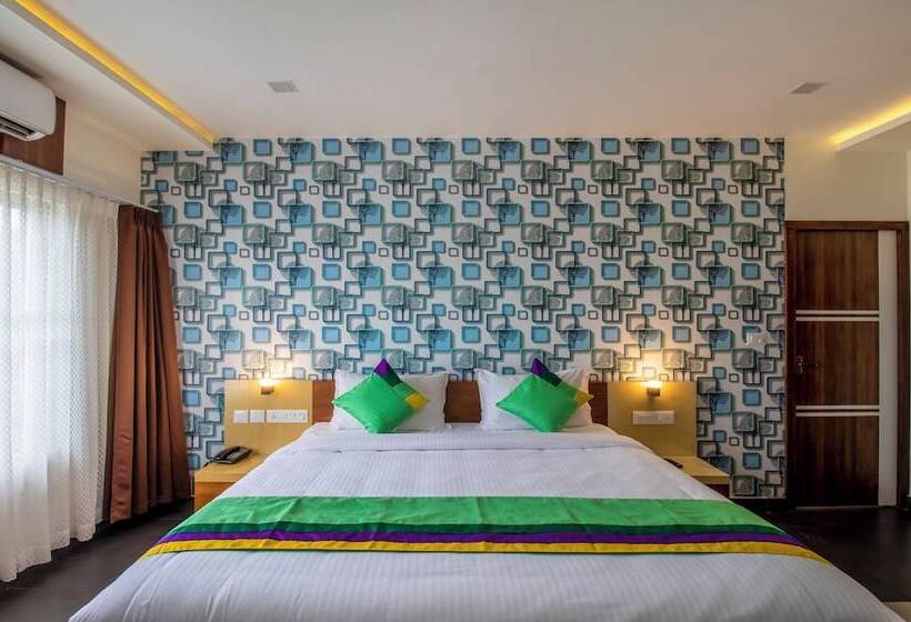 Отель Treebo Trend Chembra Residency
