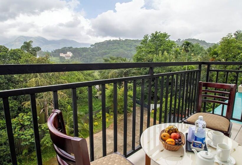 Отель Treebo Trend Chembra Residency