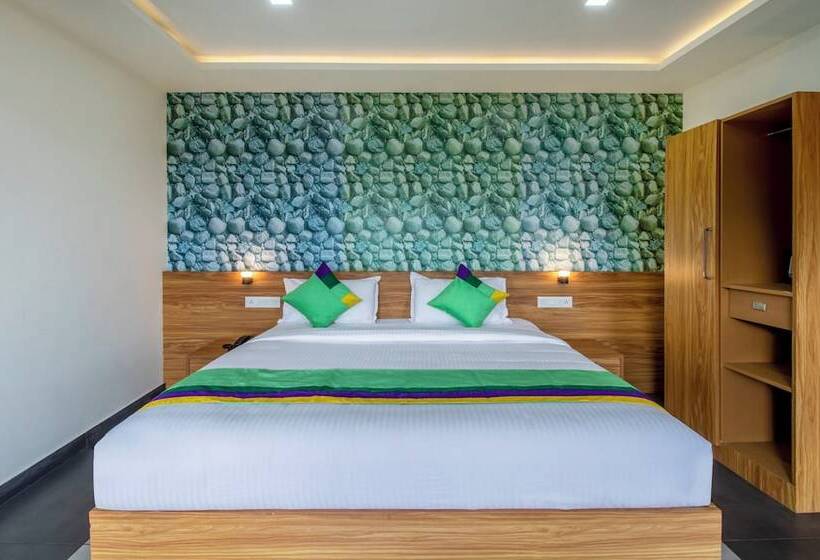 Отель Treebo Trend Chembra Residency