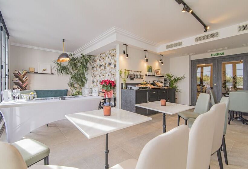 فندق Vesci Faventia