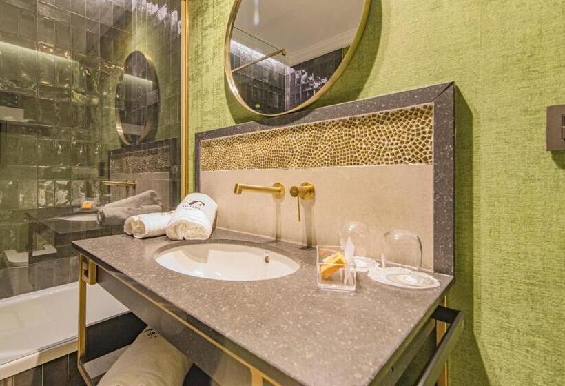 فندق Vesci Faventia