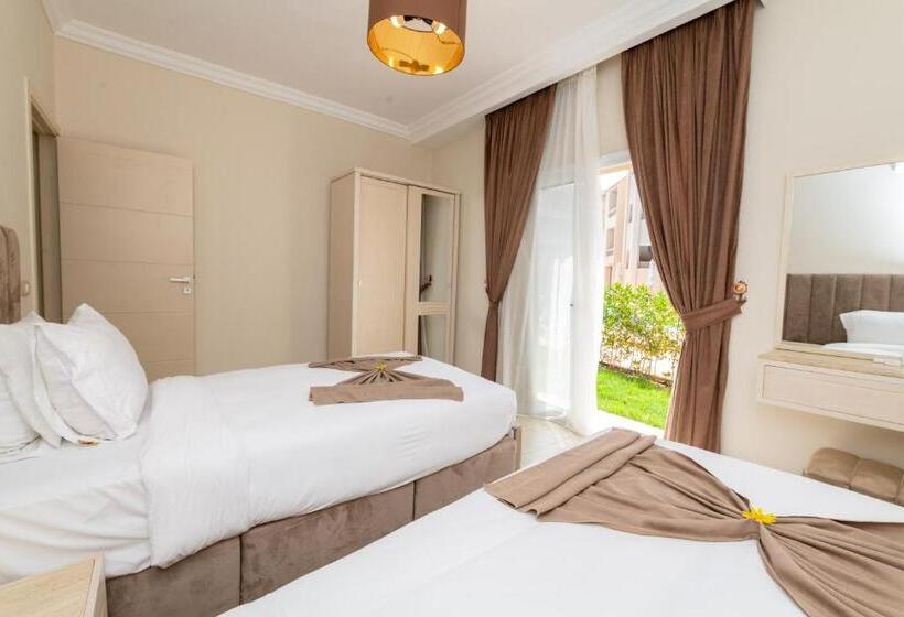 Marom Port Said Resort & Beach