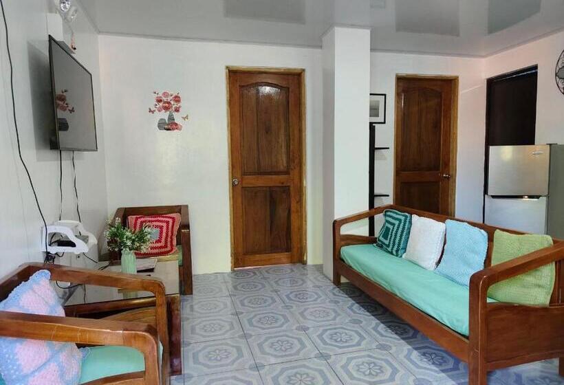 פנסיון Abode21 Guesthouse