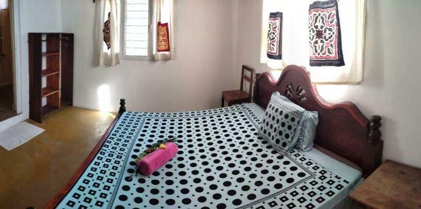 Пансион Baraka House