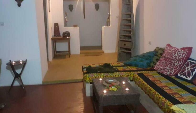 Пансион Baraka House