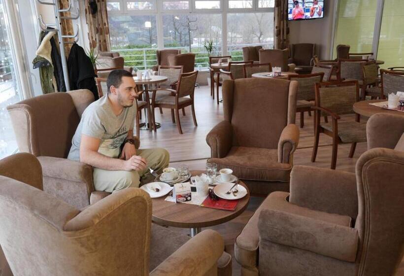 پانسیون Baseline športový Areál & Penzión