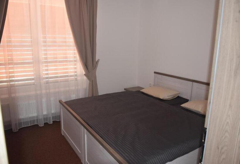 پانسیون Baseline športový Areál & Penzión