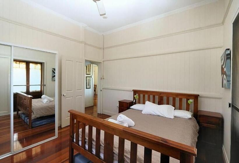 بنسيون Billys Beach House Elliott Heads