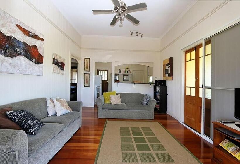 بنسيون Billys Beach House Elliott Heads