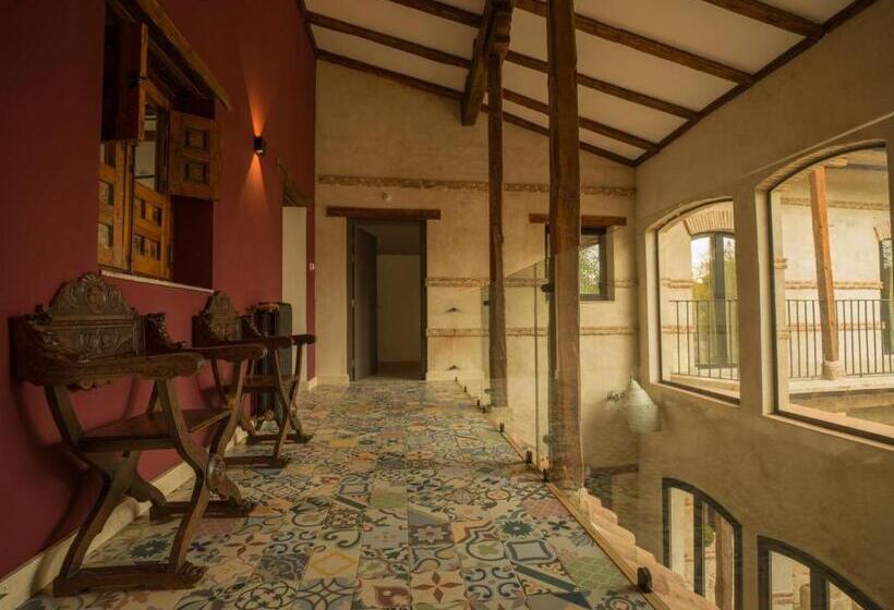 膳宿费 Casa De Los Mendoza   Casa Solariega En El Casco Histórico