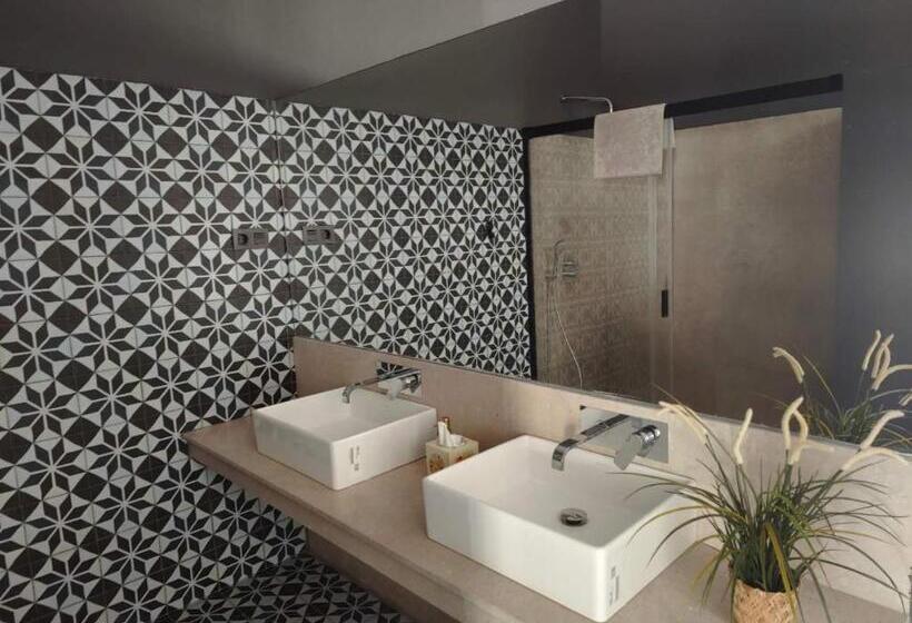 膳宿费 Casa De Los Mendoza   Casa Solariega En El Casco Histórico