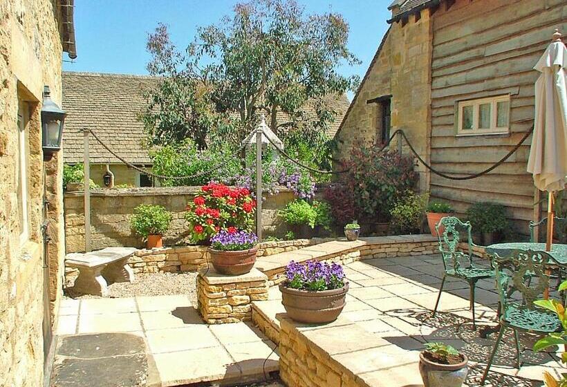膳宿费 Cotswold Charm Stable Cottage