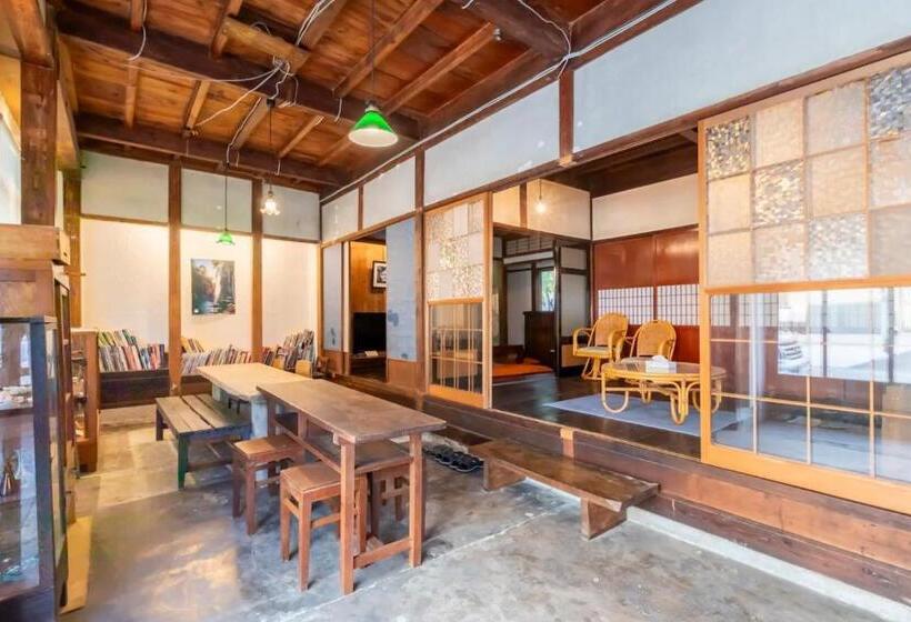 膳宿费 囲炉裏町家guesthouse Fujita 一棟貸切 Villa 無料駐車場