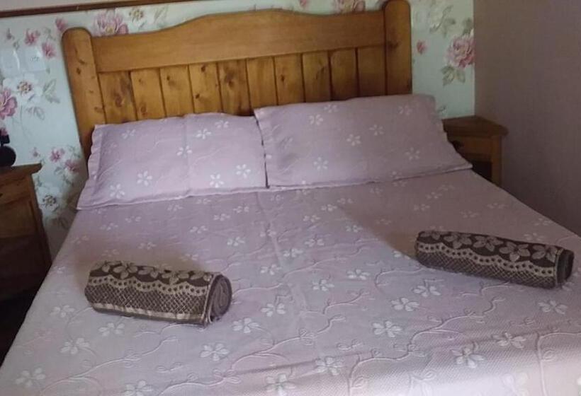 ペンション Pousada E Restaurante Bora Bora Da Serra