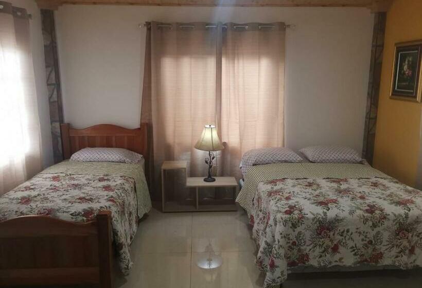 פנסיון La Casa Del Colibrí