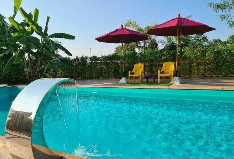 פנסיון Lampang Hideaway Guesthouse