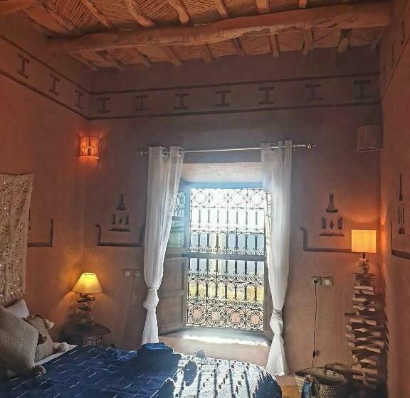 بنسيون Maison D Hôtes Izza