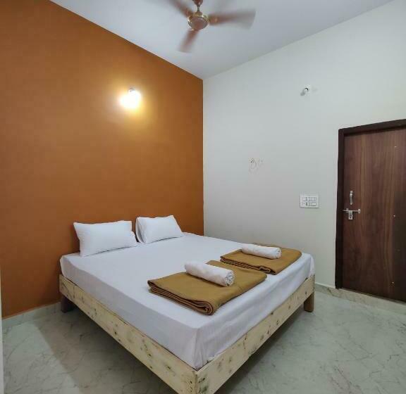 بنسيون Meti S Homestay & Cafe