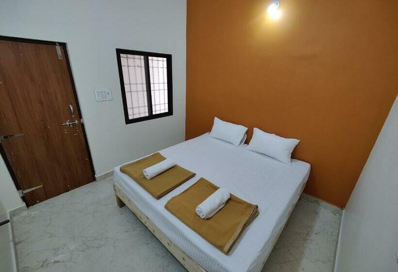 بنسيون Meti S Homestay & Cafe