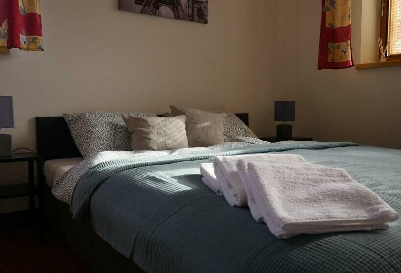 펜션 Penzion Atika