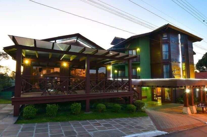 פנסיון Pousada Suíça