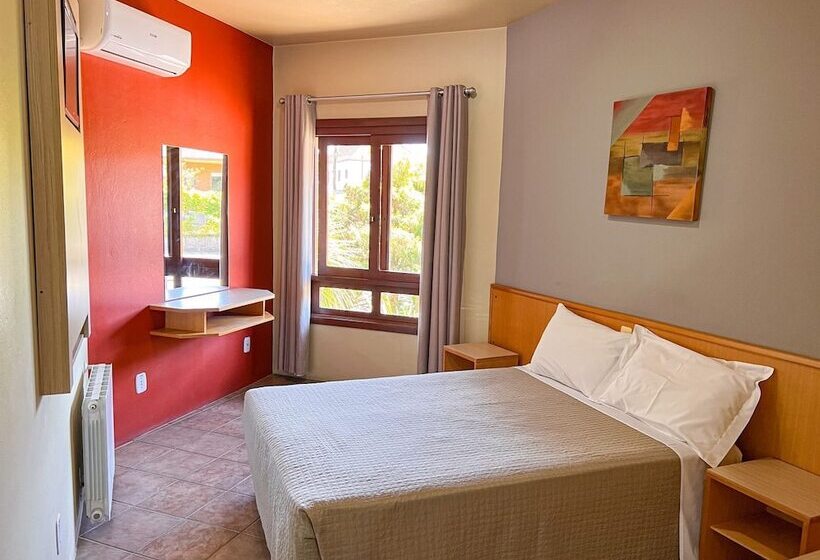 פנסיון Pousada Suíça