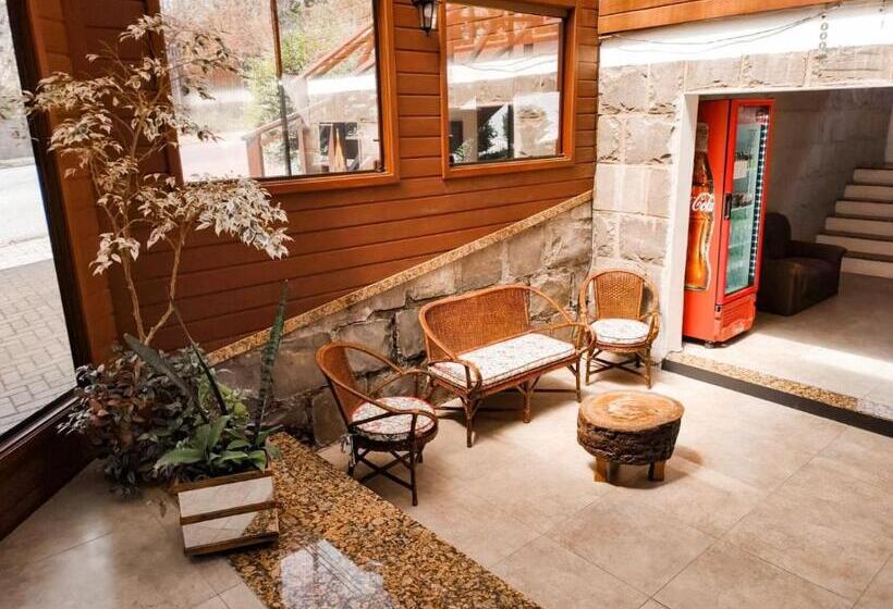 פנסיון Pousada Suíça