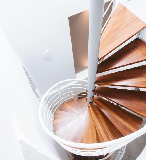 پانسیون Privilege Suite