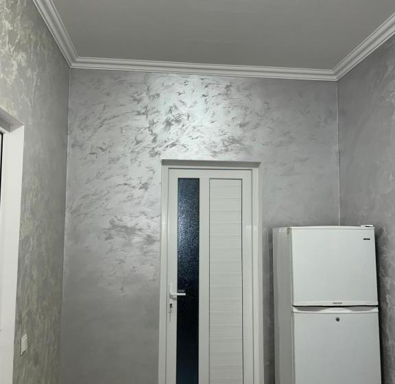 بنسيون Roman S Guest House In Garni