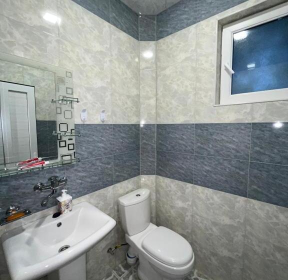 بنسيون Roman S Guest House In Garni