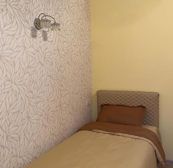 ペンション Roman S Guest House In Garni